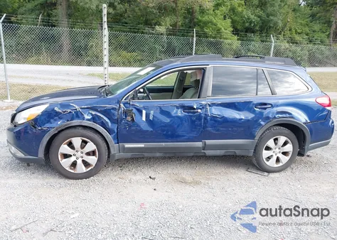2011 Subaru Outback 2.5I Premium z USA, uszkodzony, nr VIN 4S4BRCGCXB3371860